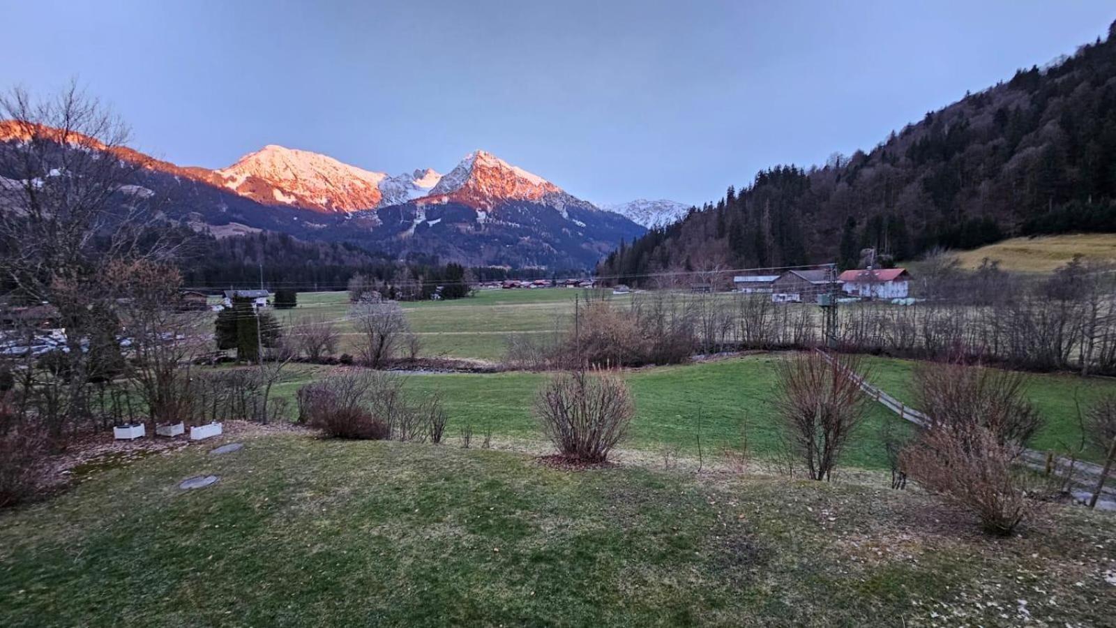 Baerbels Ferienwohnungen Langenwang エクステリア 写真
